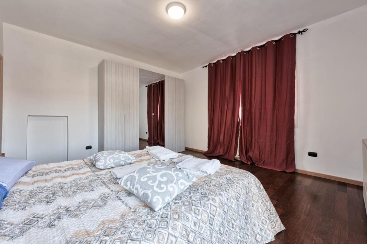 Venice H&S Apt Private Room With Ac & Tv Местре Екстер'єр фото